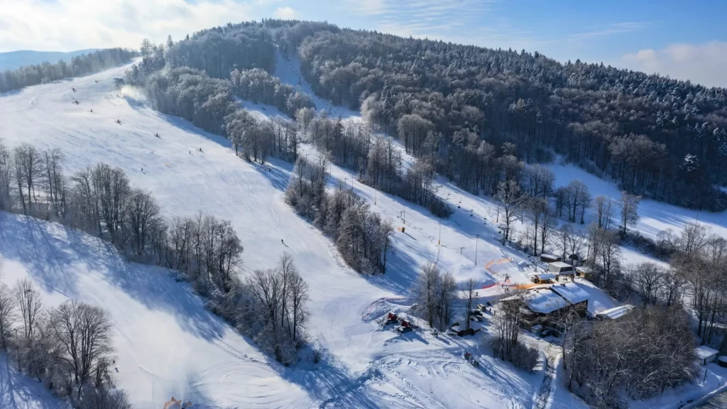 ośrodek sportów zimowych kiczeraski